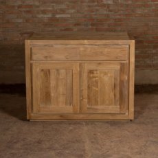 2 deurs dressoir met laden Bromo 2-door sideboard with drawers