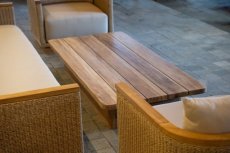 Maui lounge table