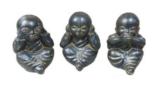 Monnik set: horen, zien en zwijgen Monnik set horen, zien en zwijgen