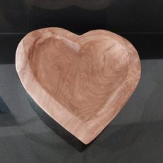 Teak schaal hartje L